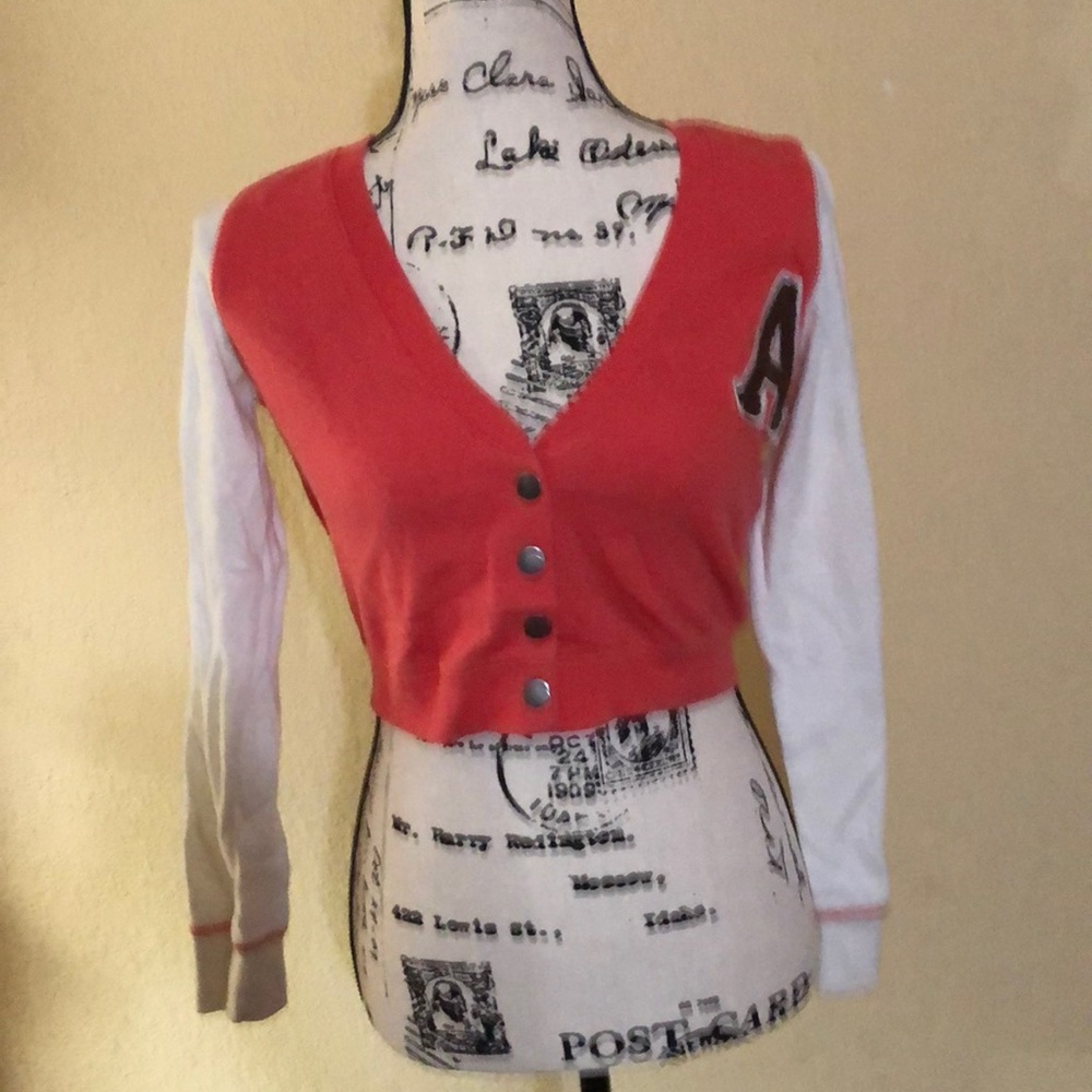 Top with letter A